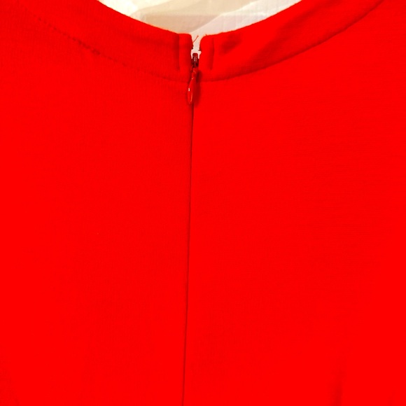 Beautiful Ann Taylor LOFT Red Dress - Size 0 - Picture 2 of 4